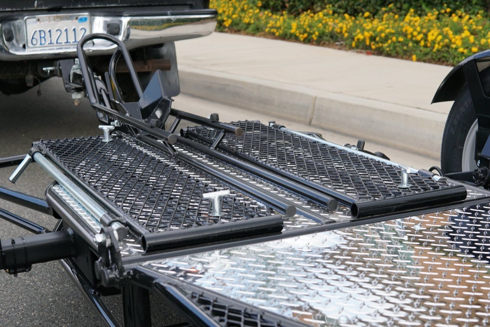 Alpha Sport Single Ride-Up Folding Motorcycle Trailer - Image 6