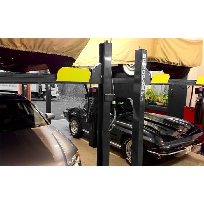 HD-9XL 9,000-lb. Capacity / Four-Post Lift / Standard Width / Extended Length - Image 3
